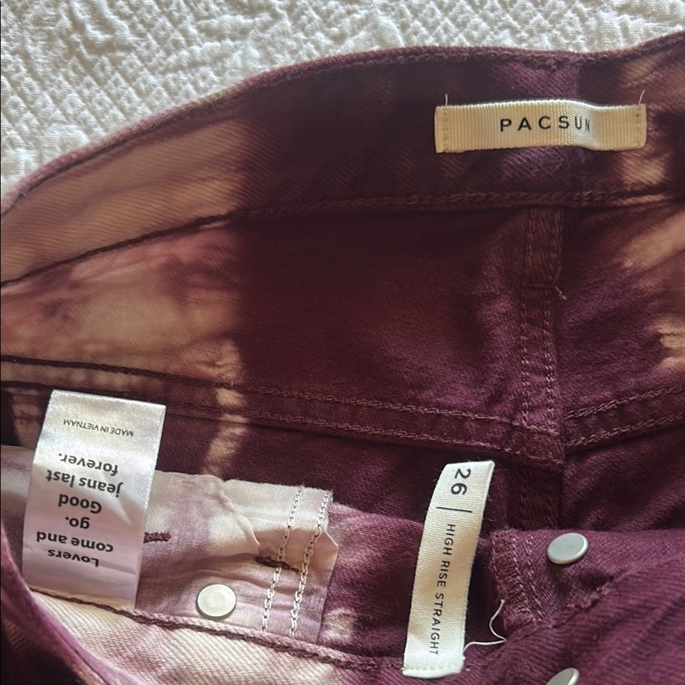 PacSun Raspberry Tie-Dye High Rise Jeans - Picture 3 of 4